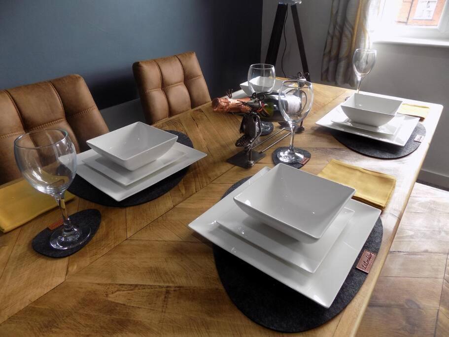 2 Bedroom Luxury City Centre Apt リンカーン エクステリア 写真